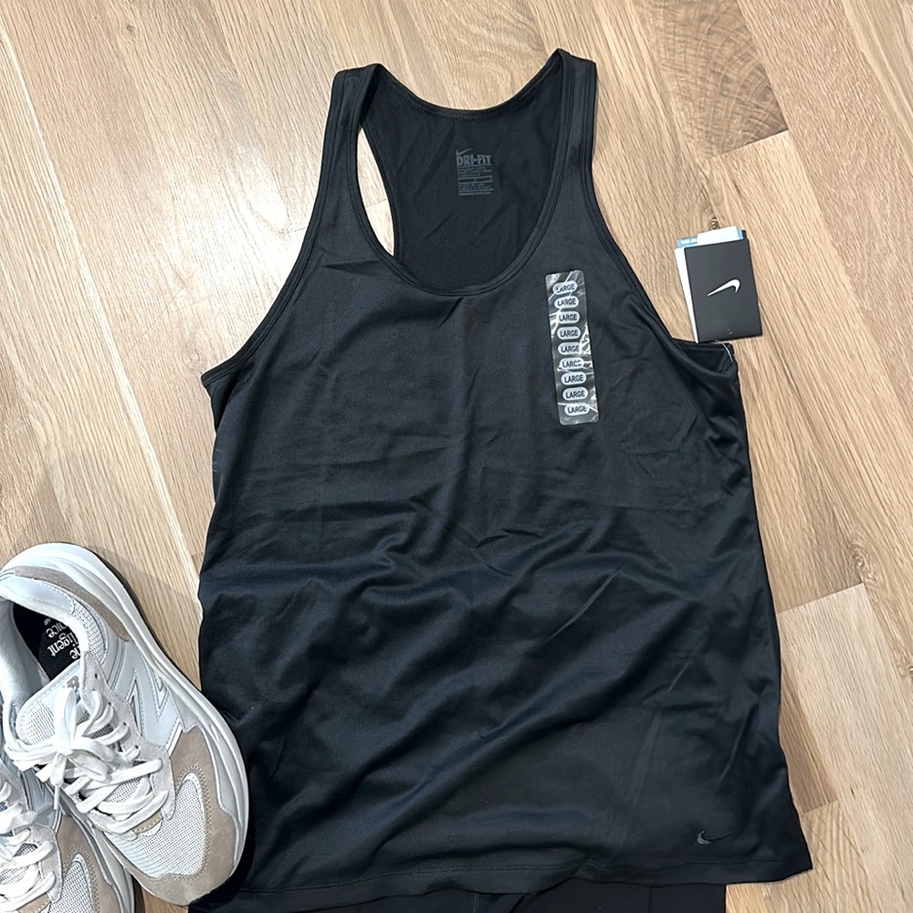 Nike dry fit tank